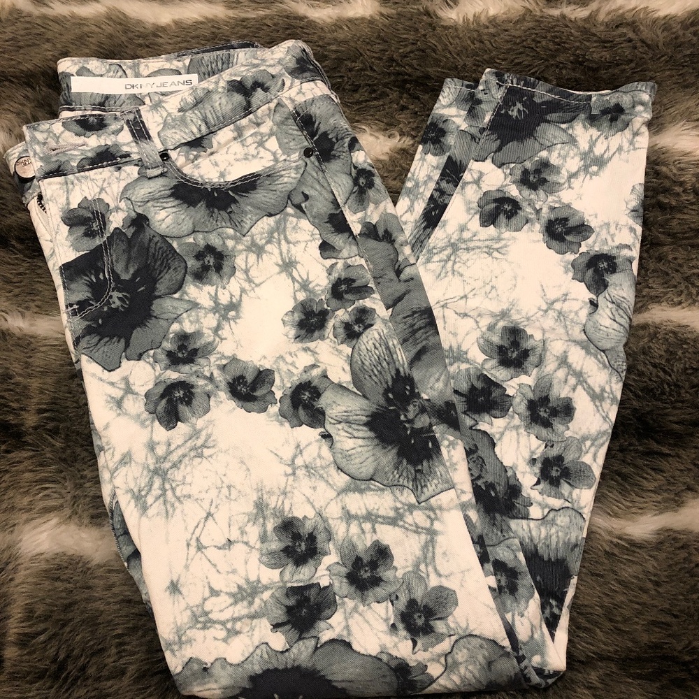 DKNY Jeans Jegging Flower Print Pants